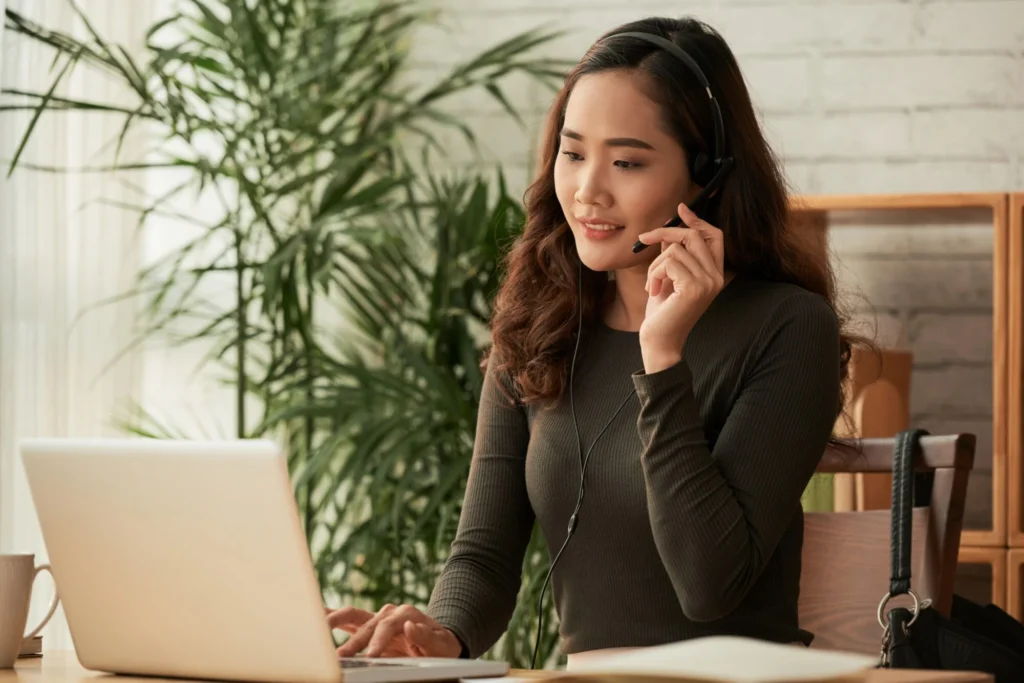 Australian business owner consulting with a virtual assistant to maximize value and reduce operating costs
