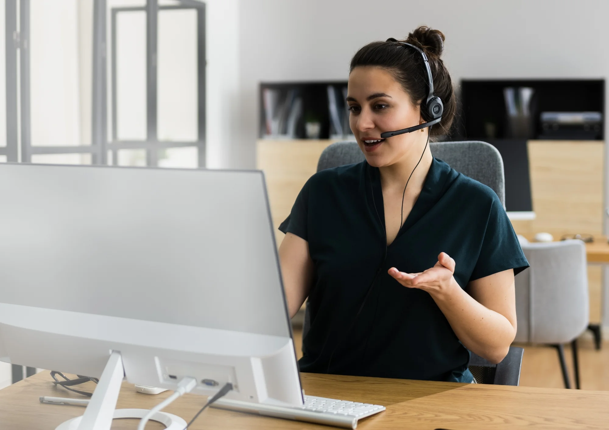 Virtual assistant handling scheduling coordination reporting and executive calendar management