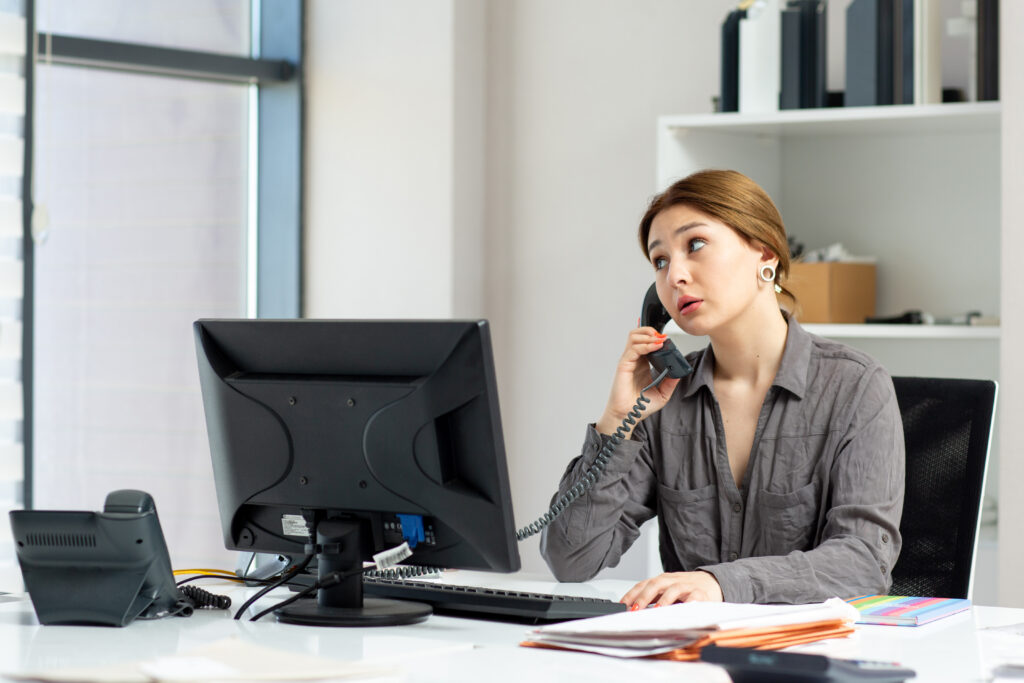 Virtual assistant supporting real estate workflow management
