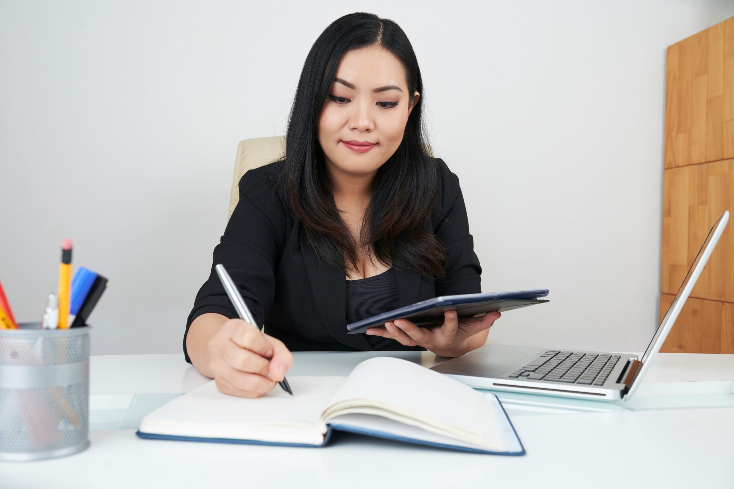 Filipino virtual assistant supporting an accounting firm